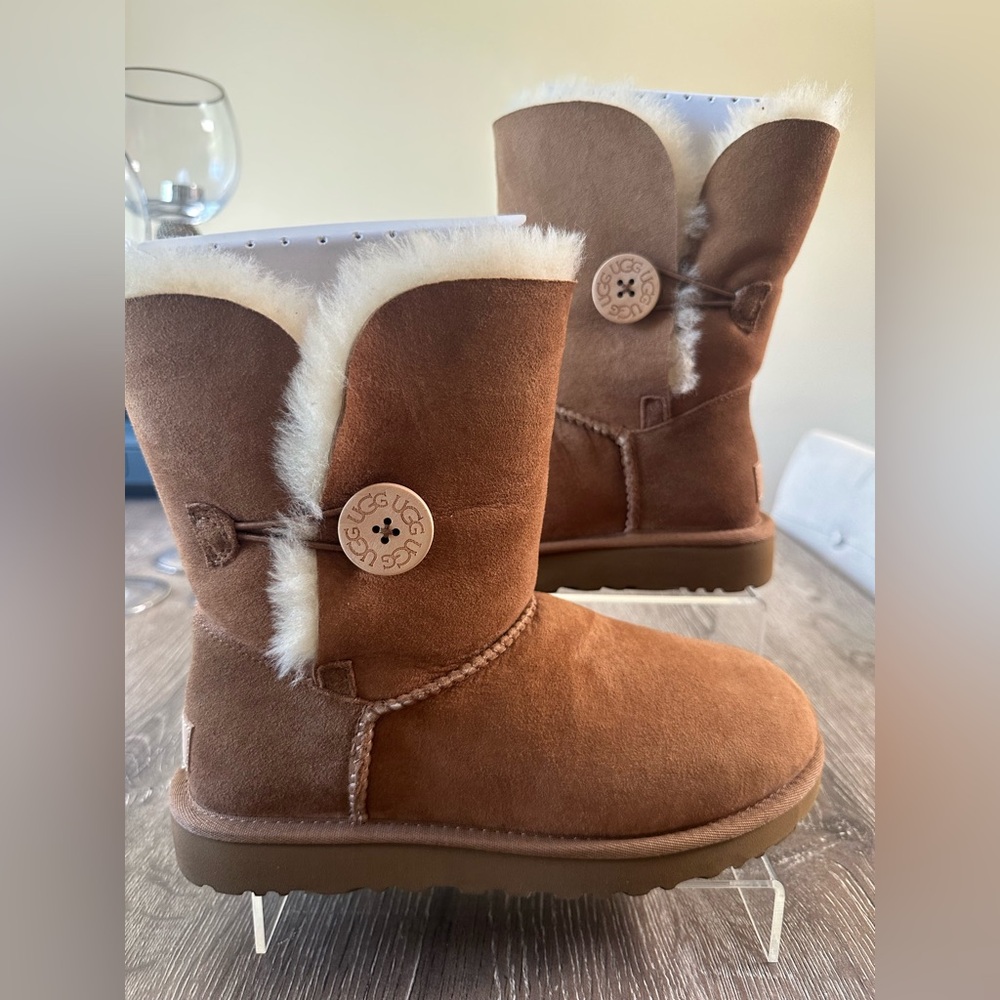 UGG Women's Bailey II